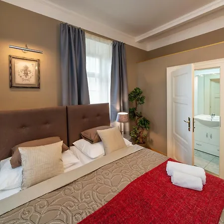 Old Town - Michalska Lejlighed 4*