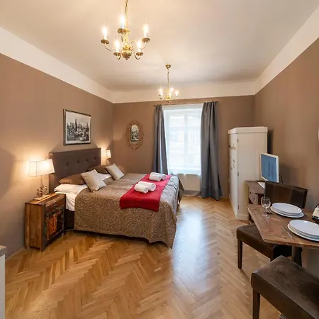 Old Town - Michalska 4* Prag