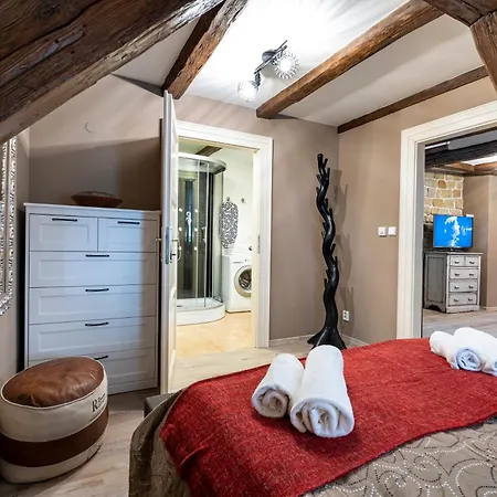 Old Town - Michalska 4* Prag