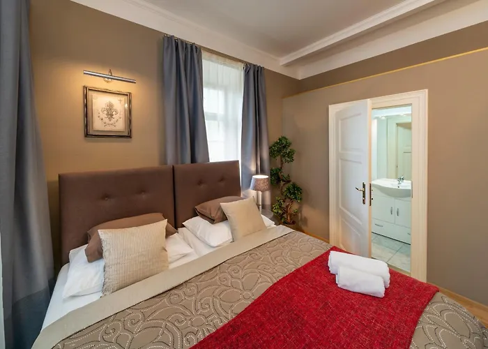Old Town - Michalska Appartement 4*