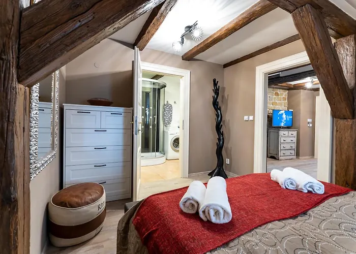Old Town - Michalska 4* Prague