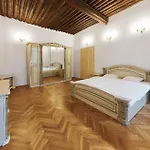 Old Town - Michalska Daire 4*