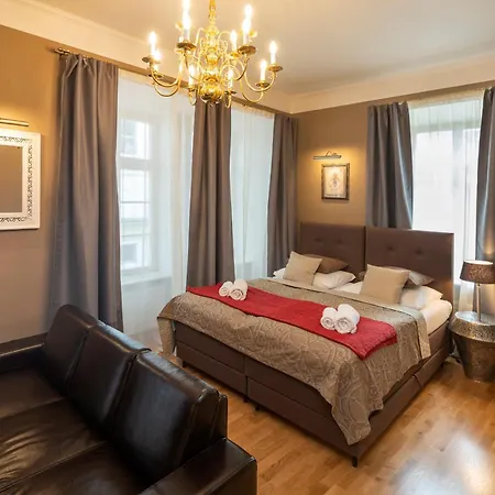 Apartman Old Town - Michalska 4*