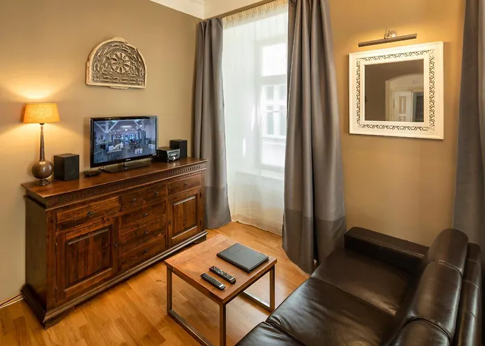 Old Town - Michalska Apartment
