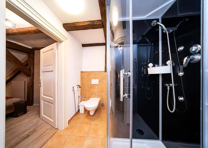 Old Town - Michalska Apartment 4*