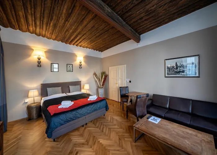 Old Town - Michalska Apartment 4*