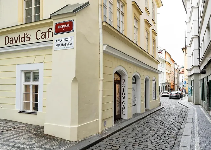Апартаменты Old Town - Michalska 4*